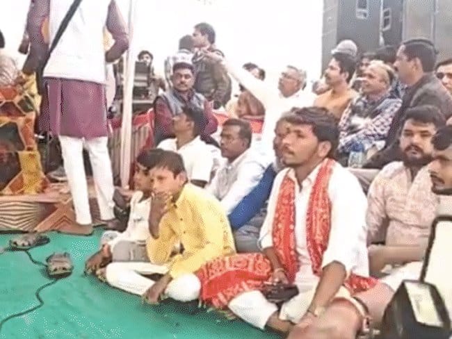 कांग्रेस विधायक के हिन्दू सम्मेलन में जाने पर बवाल, पत्नी का वीडियो जवाब