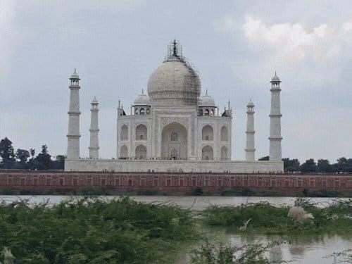 ताजमहल में शुरू हुआ शाहजहां का 371वां उर्स