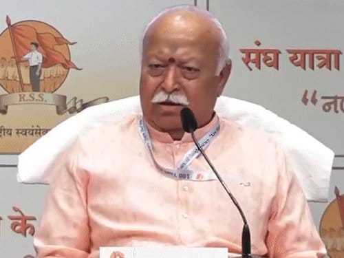 मोहन भागवत  बोले-  संघ कहे तो छोड़ दूंगा पद , सावरकर को  भारत रत्न  से बढ़ेगी गरिमा
