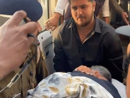 पप्पू यादव  31 साल पुराने  मामले में पटना से गिरफ्तार , आधी रात  3 घंटे चला ड्रामा ।