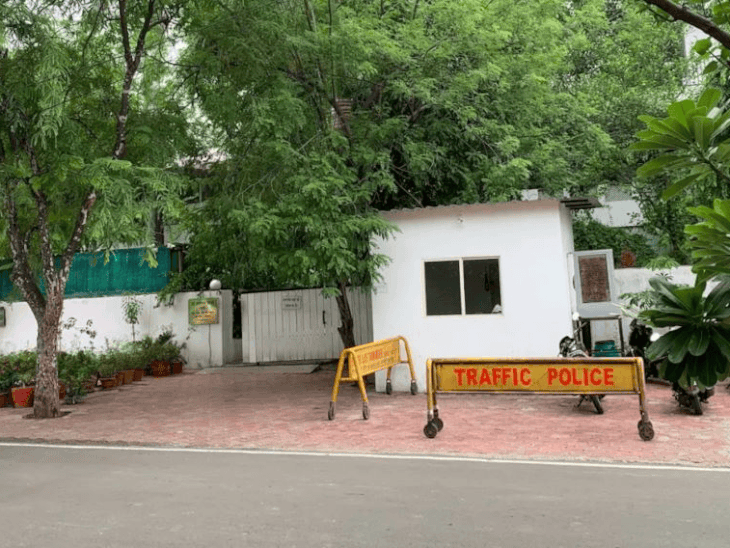 सरकारी बंगलों  में  अवैध कब्जा  तो अब  10 गुना पेनाल्टी : पूर्व मंत्रियों और नेताओं पर गाज!
