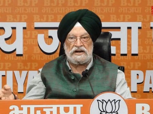केंद्रीय मंत्री हरदीप पुरी  ने मानी एपस्टीन से  3-4 मुलाकातें , आरोपों को बताया  बेबुनियाद