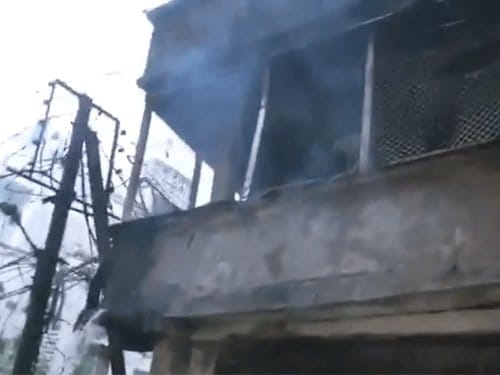 इंदौर में इलेक्ट्रिक कार चार्जिंग से भीषण हादसा, 6 की मौत, 3 गंभीर रूप से झुलसे