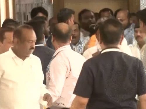 राज्यसभा चुनाव में क्रॉस वोटिंग और विधायकों की अनुपस्थिति, ओडिशा-बिहार में कांग्रेस को झटका, NDA को लाभ
