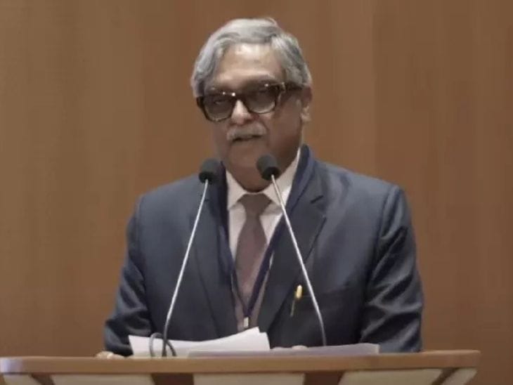 AI  नहीं ले सकता  वकील-जज  की जगह:  सुप्रीम कोर्ट ,  AI सबूतों  पर  फैसला  'गलत'.