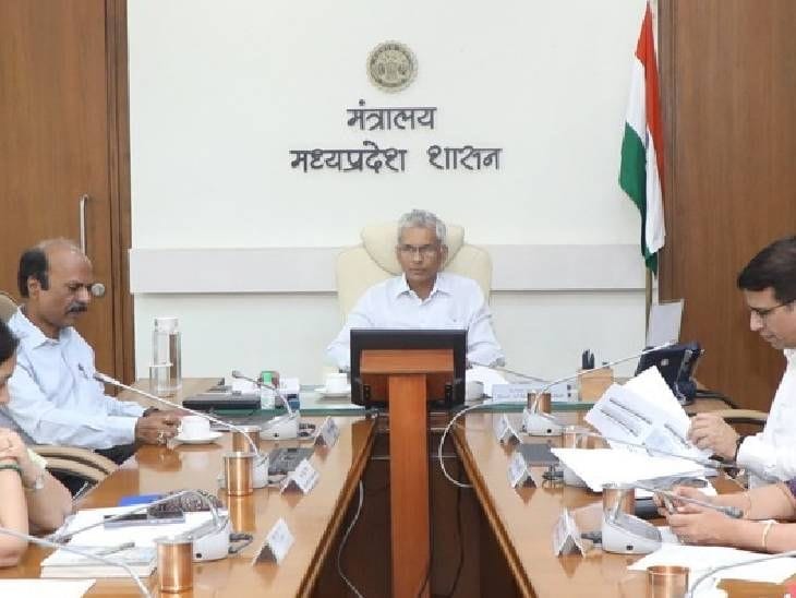 ड्रग्स माफिया पर कसें नकेल ,  त्योहारों पर कानून-व्यवस्था  की कड़ी निगरानी: मुख्य सचिव के निर्देश