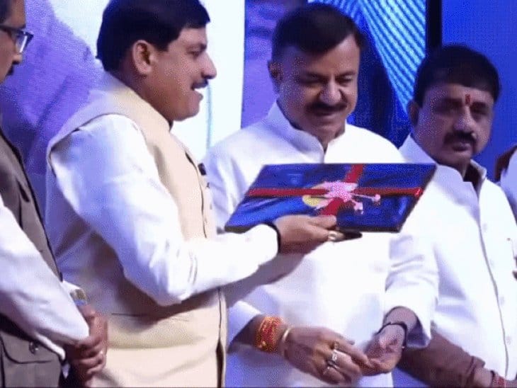 मध्य प्रदेश में 10 मार्च से सीएम करेंगे 'सरस्वती अभियान' की शुरुआत: स्कूल छोड़ चुकी बेटियों को मिलेगी शिक्षा.