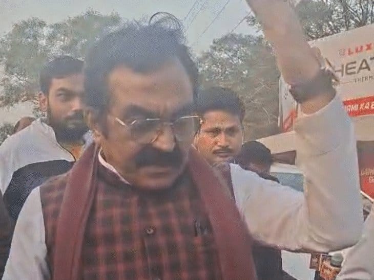 मंत्री राकेश सिंह पर IAS अधिकारी को धमकाने का आरोप, IAS एसोसिएशन ने जताई आपत्ति
