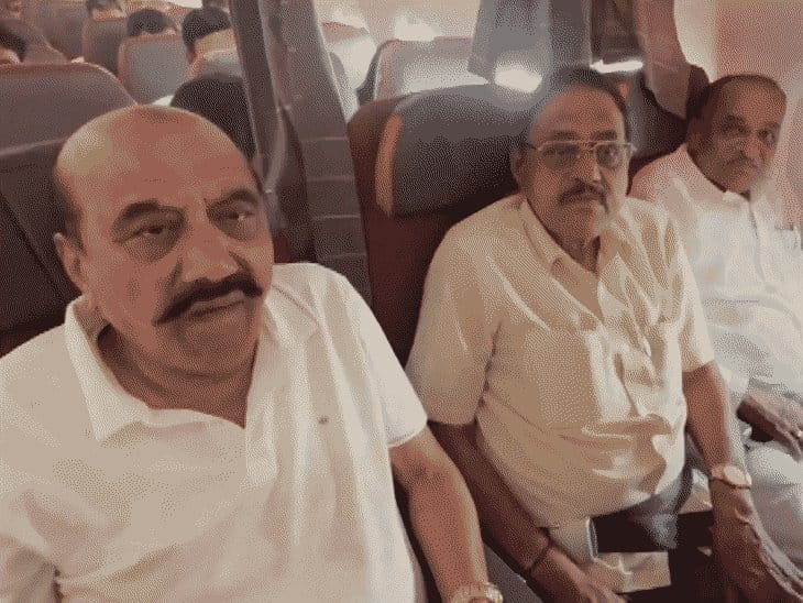 कर्नाटक कांग्रेस में फेरबदल की मांग, 30 विधायक पहुंचे दिल्ली