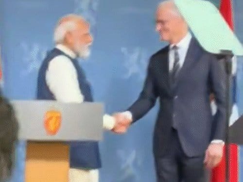 राहुल गांधी ने पीएम मोदी के सवाल से बचने पर उठाए सवाल, विदेश मंत्रालय ने पत्रकार को जवाब दिया