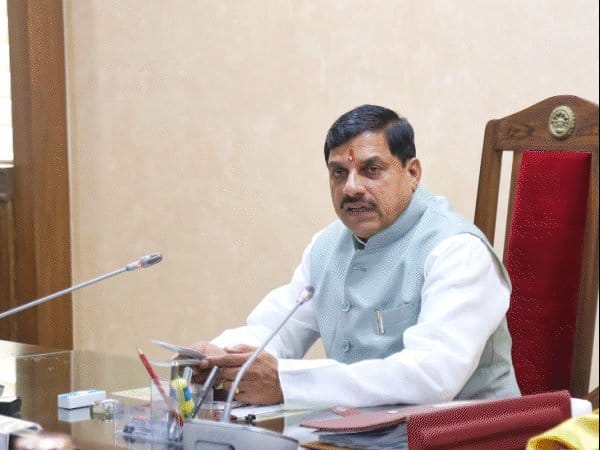 मुख्यमंत्री मंत्रियों से हारी सीटों का हिसाब: ढाई साल के वादों पर फीडबैक