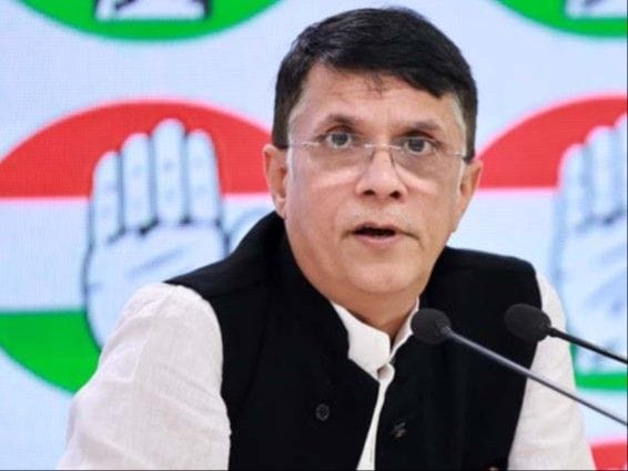 सुप्रीम कोर्ट ने पवन खेड़ा को अग्रिम जमानत दी, भारत न छोड़ने की शर्त