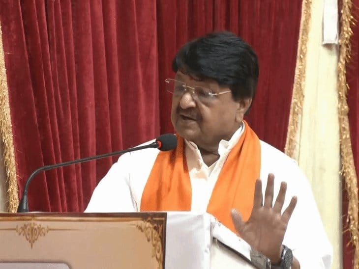 मंत्री विजयवर्गीय का बयान: बीजेपी सरकार के बाद अधिकारी बने RSS के सदस्य?