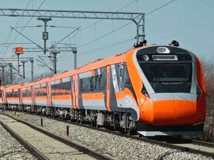 तीन साल में मध्य प्रदेश को मिलीं 10 वंदे भारत और 14 अमृत भारत ट्रेनें