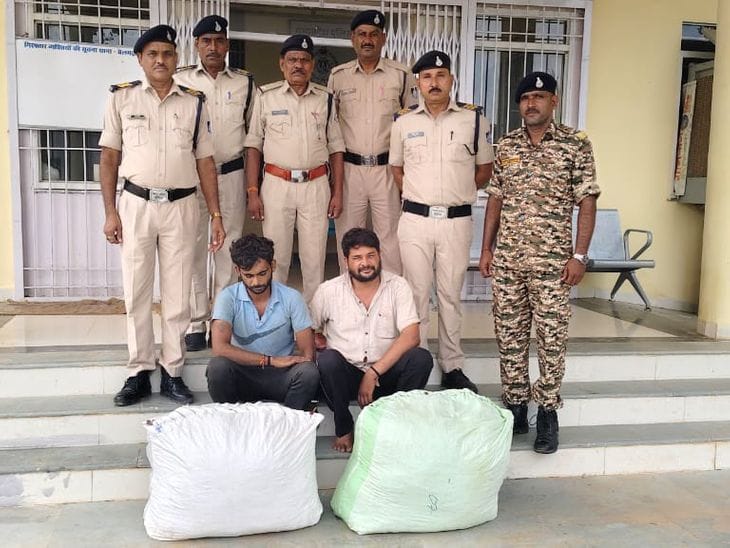 बोलेरो से 57 किलो गांजा बरामद, दो आरोपी गिरफ्तार, छह लाख की तस्करी