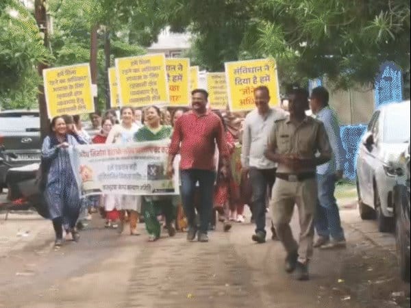 भोपाल के दुकानदारों को बड़ी राहत, सोमवार से दुकानें खुलने के संकेत