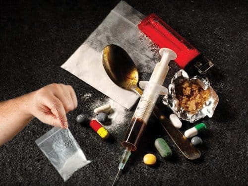 रायपुर में 12 लाख की MDMA के साथ तस्कर गिरफ्तार, सिंडिकेट के साथियों की तलाश