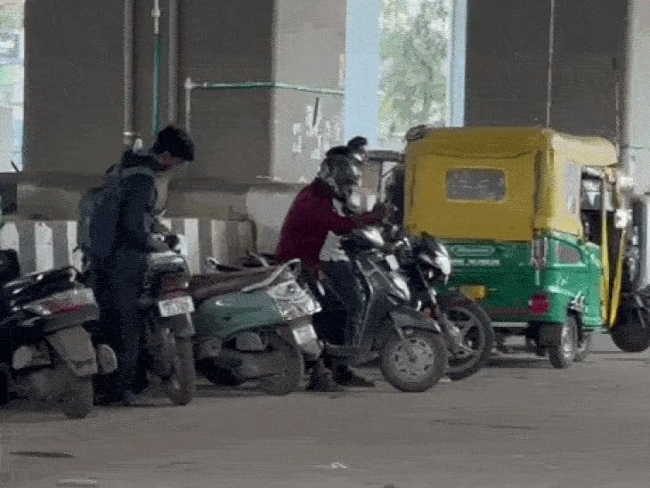 भोपाल में 10 हजार बाइक टैक्सी, सिर्फ 200-300 कमर्शियल; प्राइवेट नंबर वालों पर ब्रेक