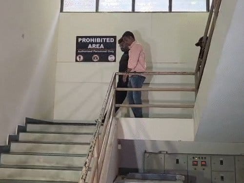 गुजरात एटीएस ने कांग्रेस नेता के बेटे को फर्जी पासपोर्ट में गिरफ्तार किया