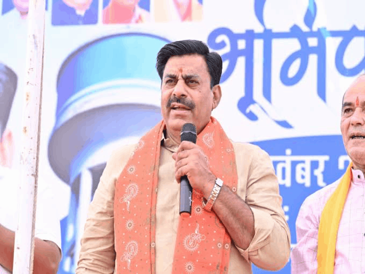 इंदौर में राहुल के मंच पर मोदी की मिमिक्री, भाजपा-कांग्रेस आमने-सामने