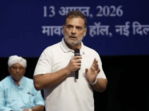 राहुल गांधी ने दिल्ली गैंगरेप पर उठाए सवाल, केंद्र-राज्य से मांगी जवाबदेही
