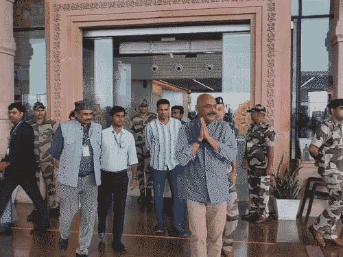 जीतेंद्र मिश्रा बने राम मंदिर के पहले CEO, मीडिया से नाराज़गी भी