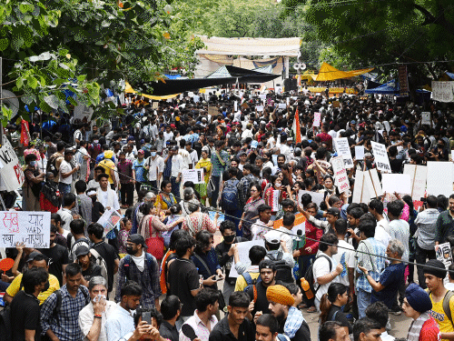 जंतर-मंतर प्रदर्शन सूची से बाहर, रामलीला मैदान, बुराड़ी और CBD ग्राउंड नए स्थल