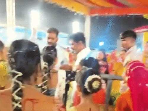 इंदौर गरबा पंडाल में नाबालिग से बदसलूकी, भाजपा मंडल अध्यक्ष पर पॉक्सो एक्ट के तहत FIR दर्ज